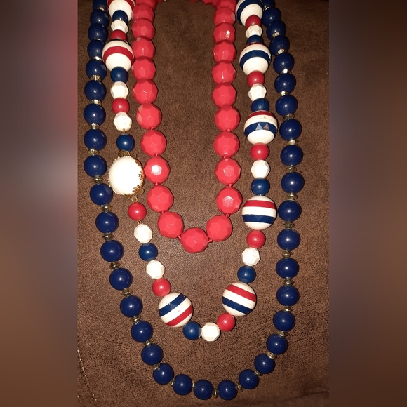 Beaded vintage necklace lot red white and blue 80s Signed - Picture 13 of 14